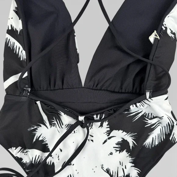 MAAJI Safari Reversible One Piece Swimsuit Womens Sz Small Black Palm Print NWT - Picture 13 of 16